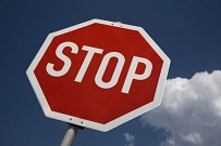STOP Straßenschild STOP Straßenschild © pitopia